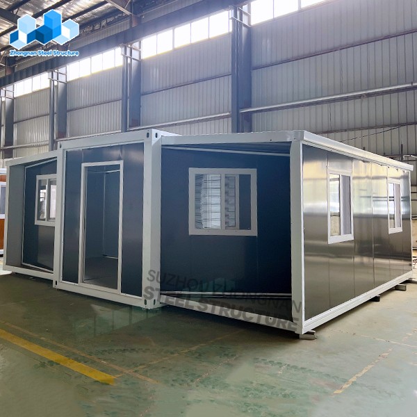 Expandable Container House
