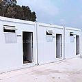 Baño público de contenedores prefabricados - 1524
